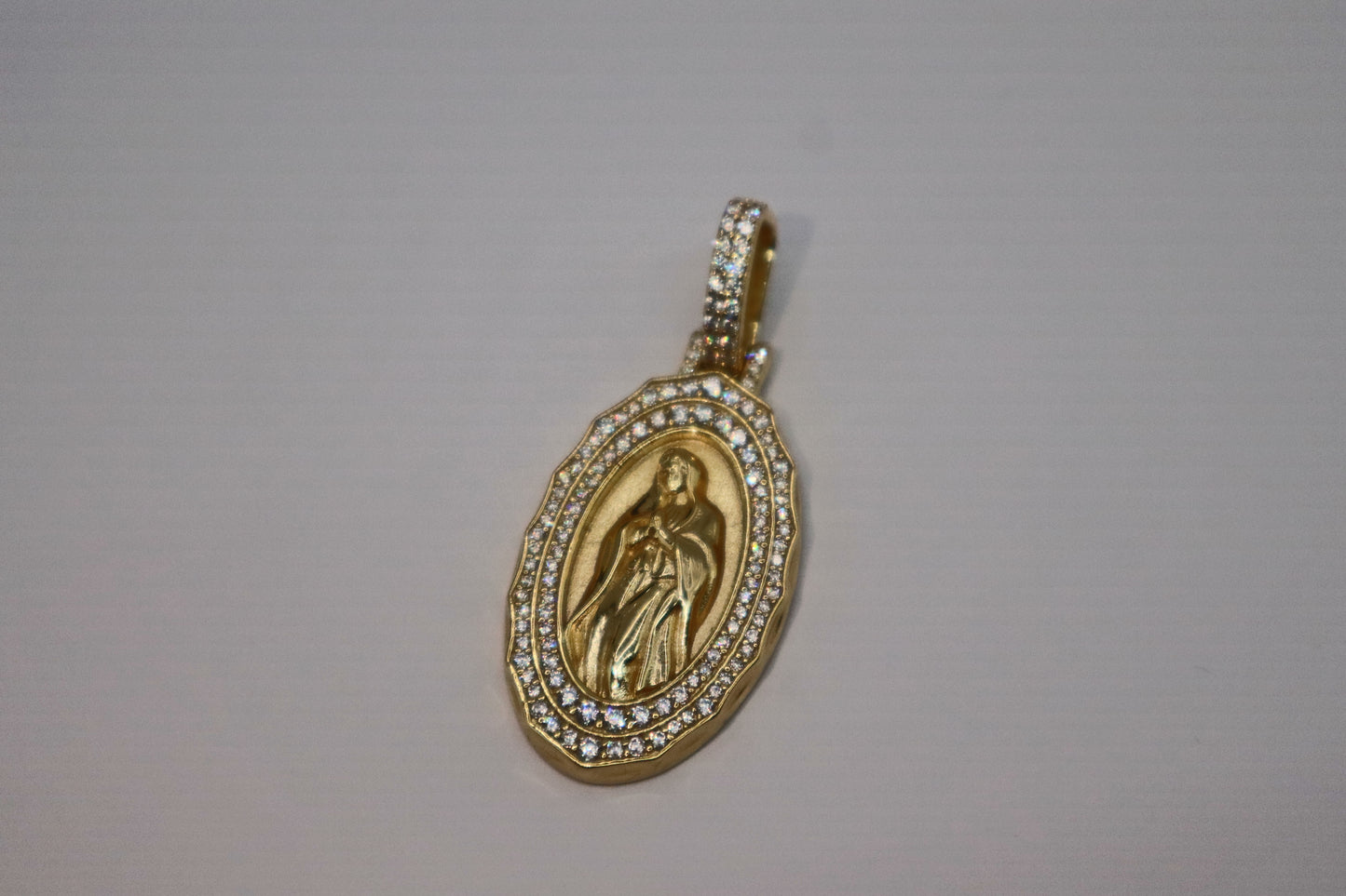 925S (14K) & VVS Moissanite Virgin Mary Pendant