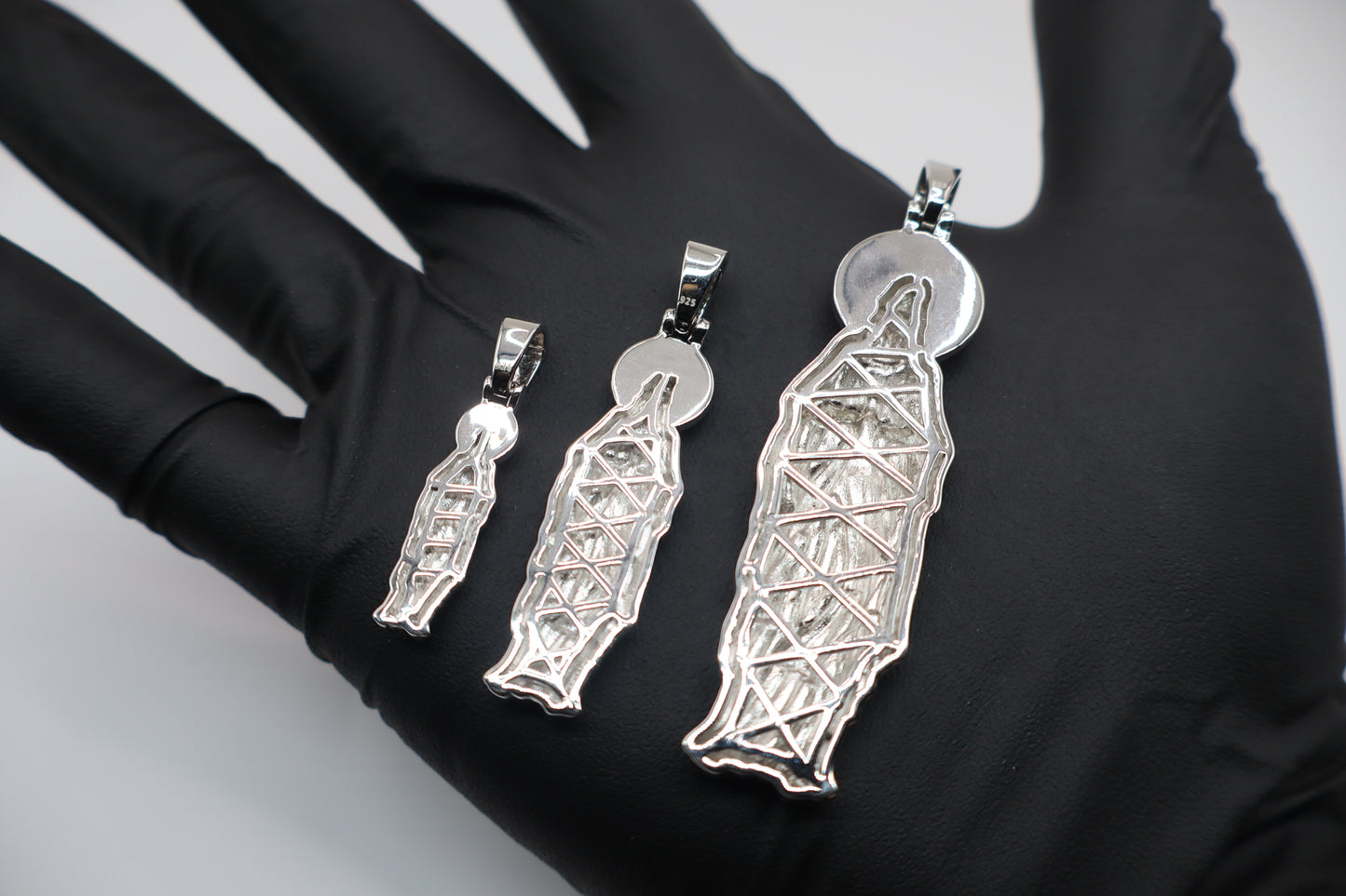 925S & VS Moissanite Virgin Mary Pendant